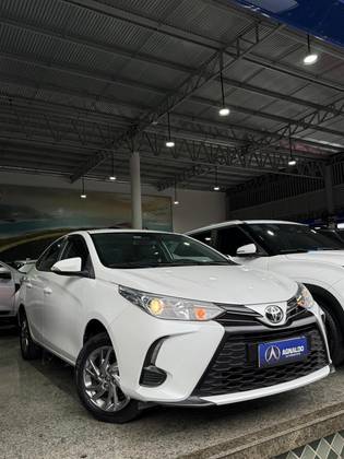 TOYOTA YARIS 1.5 16V FLEX XS CONNECT MULTIDRIVE TOYOTA YARIS 1.5 16V FLEX XS CONNECT MULTIDRIVE